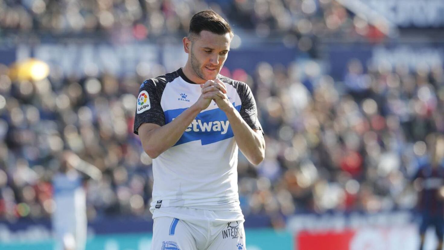 Nervios en el Alavés por el interés del Villarreal por Lucas Pérez