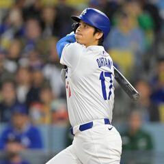 Shohei Ohtani into the home run record books again