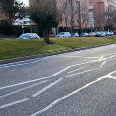 Qué son los ‘dientes de dragón’, la señal de la DGT por la que te pueden sancionar con 200 euros de multa