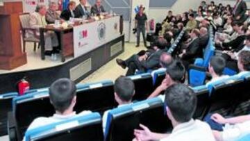 <b>GRAN EXPECTACIÓN. </b>El auditorio del Foro se llenó para asistir a la exposición de los representantes de las ciudades candidatas a los Juegos de 2016.