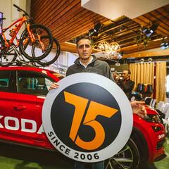 Indurain aumenta el glamour de una Titan Desert clásica