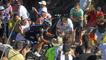 Vasil Kiryienka, en plena ascensión a Peña Cabarga en la Vuelta a España 2013.