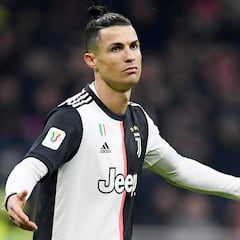 Los equipos de la Serie A valoran cortar los sueldos de los futbolistas