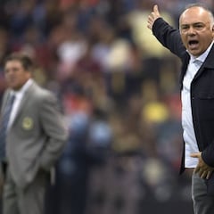 Memo Vázquez desea una final contra el América