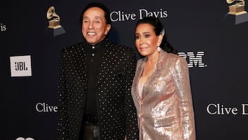 Four former employees accuse the singer of sexual assault and failing to pay them overtime. The complaint filed in Los Angeles on May 6.