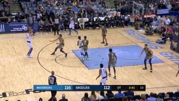 Un exmadridista salvando de forma ¨¦pica a los Mavs y no, no es Doncic: El 'show' de Mejri