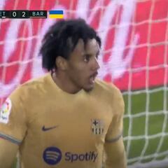 A los centrales de 50M€ también les pasa: el gol de Koundé que metió en un buen lío al Barça