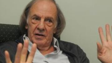 C&eacute;sar Luis Menotti