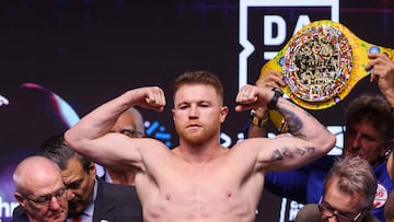Canelo Álvarez, en cifras: peleas, récord, KOs y estadísticas del campeón CMB, AMB y OMB del peso supermedio