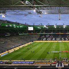 Merkel desmiente que la Bundesliga siga el ejemplo de la Ligue 1