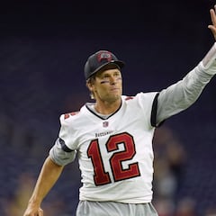 Reporte: Tom Brady, el mejor quarterback en la historia de la NFL, se retira tras 22 temporadas