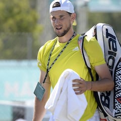 Thiem sigue en caída libre: se retira en octavos por una lesión