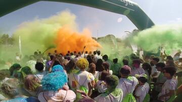 El colorido de la Unicaja Color Road: diversión y solidaridad