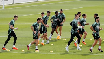 08/05/23 ENTRENAMIENTO REAL MADRID 
BENZEMA VINICIUS THEO ZIDANE GRUPO
