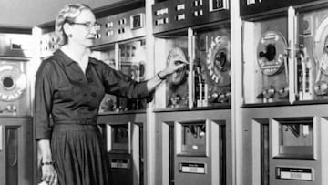 Grace Hopper encontrando el primer bug.