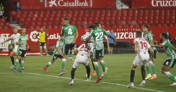 Fernando marc¨® el 2-0 definitivo.