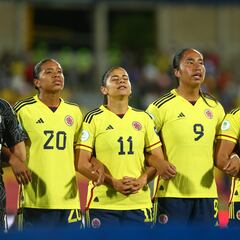Selección Colombia rinde homenaje a la Policía
