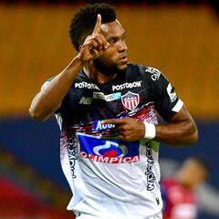 Riquelme, la clave en la operación de Boca por Borja