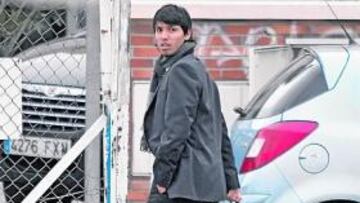 <b>A CASA.</b> Agüero llegó a Majadahonda y de allí se fue a su casa.