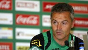 Escribá, en rueda de prensa.