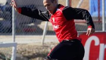 <b>FELIZ. </b>Luis Fabiano está deseando volver cuanto antes a los terrenos de juego.