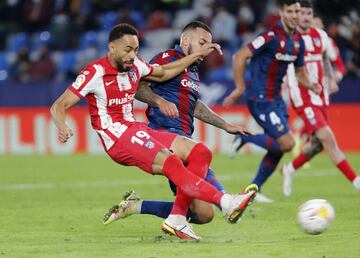 Cunha volvió a adelantar al Atlético al anotar el 1-2.