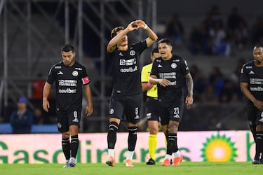 24 y contando para Cruz Azul