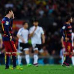 El Barça desfallece y la Liga arde