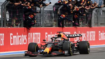 Red Bull celebra el triunfo de Verstappen en Paul Ricard.