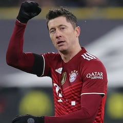 Lewandowski gana el pulso