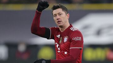 Lewandowski gana el pulso