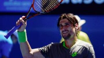 David Ferrer saluda al público después de su victoria ante el colombiano Alejandro ‘Gonzo’ González