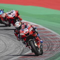 Dovizioso pesca en río revuelto