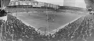 Inaugurado el 4 de octubre de 1913. Ubicado en el barrio de Eguía. Fue el segundo estadio de la Real Sociedad. Con capacidad para 26.700 personas, fue demolido el 28 de mayo de 1999.