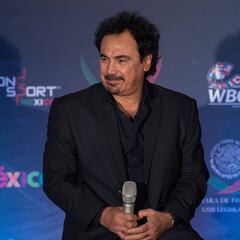 Hugo Sánchez tunde a La Volpe y le ofrece trabajo de jardinero