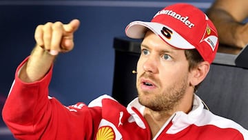 El pique entre Alonso y Vettel en la rueda de prensa de Bakú