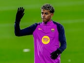 Lamine, con malestar general, no participa en el primer entrenamiento de 2026