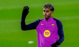 Lamine, con malestar general, no participa en el primer entrenamiento de 2026