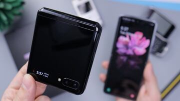 Teléfono plegable de Samsung