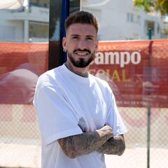 El Málaga aleja de su radar a Samu Castillejo