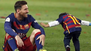 Messi, con su hijo.