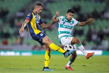 What is the Liga MX playoff format and what are the rules?