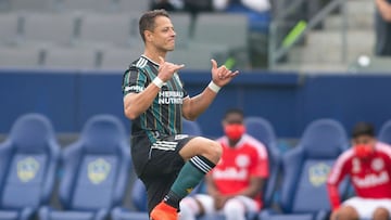 Chicharito anota y le da ventaja a LA Galaxy frente a LAFC