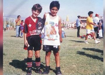 Messi probó suerte después en Central de Córdoba, pero al poco tiempo fue detectado por Newell’s Old Boys y ahí continuó su formación