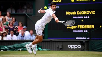 Djokovic tumba a Federer en la final más larga de la historia