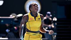 Coco Gauff celebra su triunfo ante Marta Kostyuk en el Open de Australia.