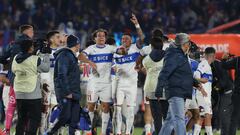 La UC gana el Clásico y Castillo lo celebra con un gesto repudiable: “Hoy y siempre me los pasaré por el...”