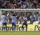 El Deportivo alivia su situación y complica la del Mallorca