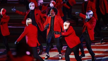 NFL Football - Super Bowl LV Halftime Show - Tampa Bay Buccaneers v Kansas City Chiefs - Raymond James Stadium, Tampa, Florida, U.S. - February 7, 2021 The Weeknd performs during the halftime show REUTERS/Brian Snyder