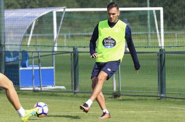 Depor's Lucas Pérez holding out for phone call from Barça?